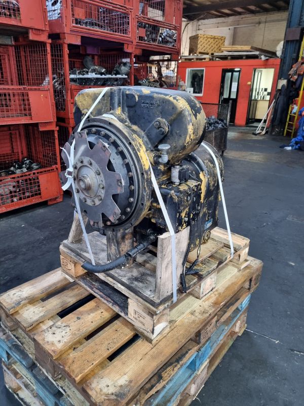 Dana Spicer 13.5HR32412-636 Gearbox