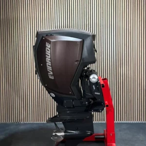 Evinrude E-TEC 200 HP G2 V6 EFI. outboard engine