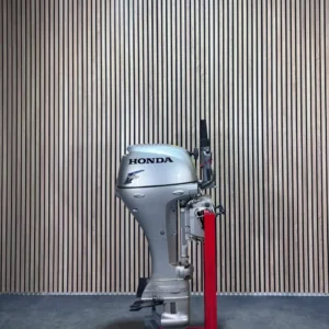 Honda BF20D outboard engine