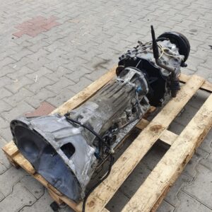Jeep gearbox adapter / nissan