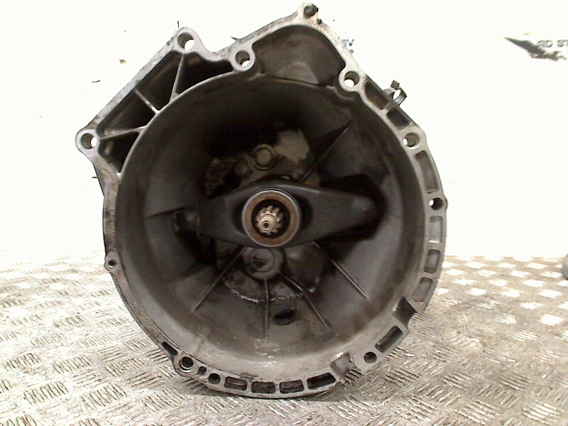 BMW 3 Compact (E36) Manual Gearbox - Image 4