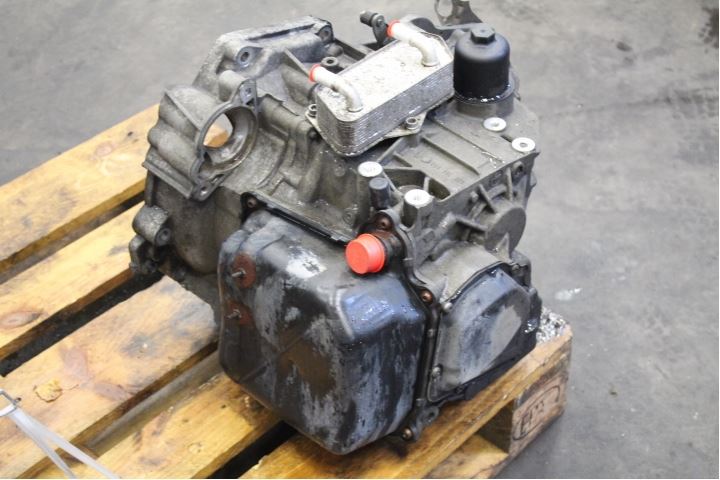 Audi 100 (C1) Automatic Gearbox - Image 2