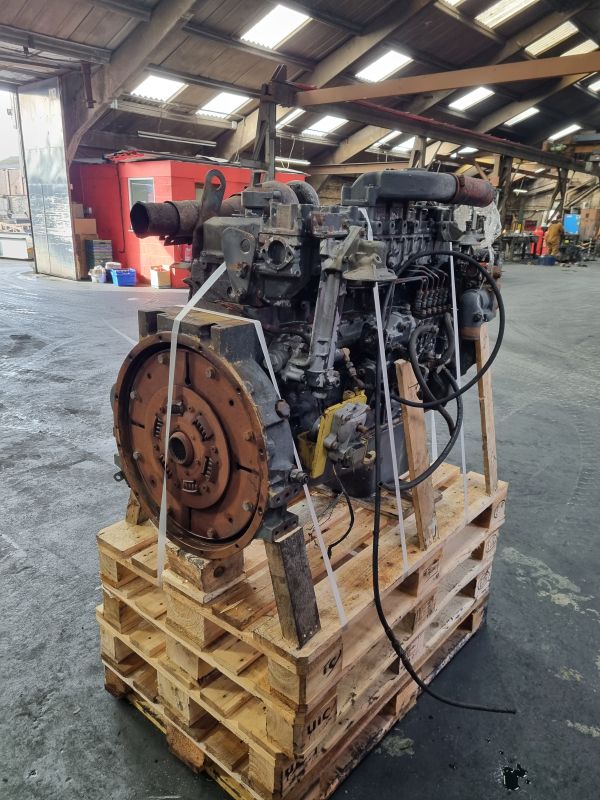 Komatsu SAA6D108E PC300-6 Engine (Plant)