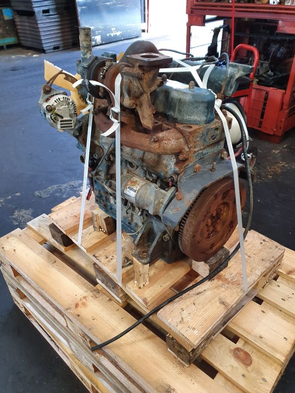 Kubota V2003-T-ES