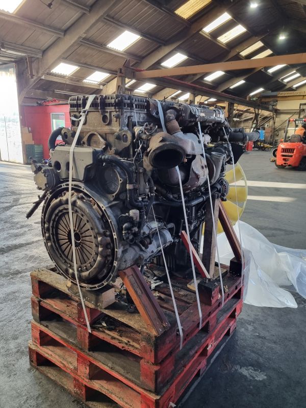 Mercedes Benz OM470LA.6-2-00 Engine (Truck)