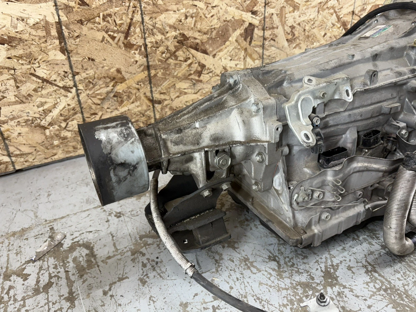 TOYOTA TACOMA 2016-2023 AUTOMATIC TRANSMISSION GEARBOX 2X4 RWD 3.5L OEM - Image 9