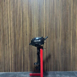 Suzuki 2.5 HP outboard engine