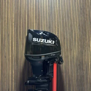 Suzuki DF115BTL outboard engine