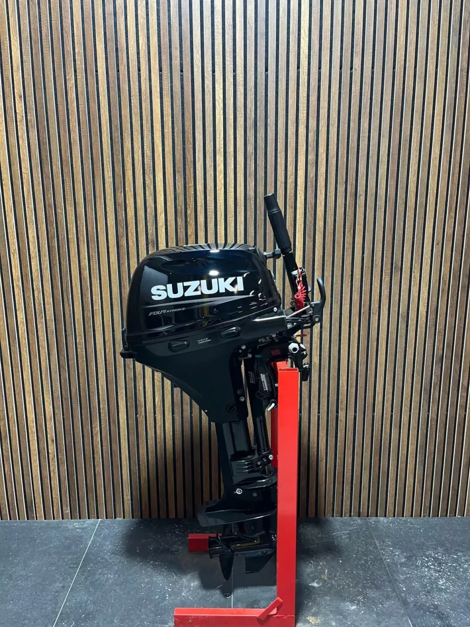 Suzuki DF9.9BL outboard engine