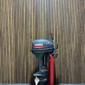 Yamaha 9.9FMH outboard engine