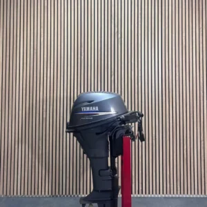 Yamaha F20 outboard engine