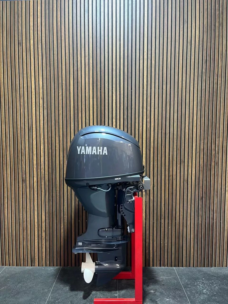 Yamaha F60 HETL outboard engine