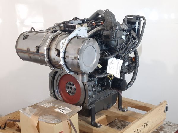 Yanmar 4TNV86CT-DYEH2 Engine (Plant)