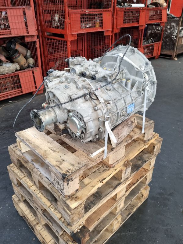 ZF 6S700TD Gearbox