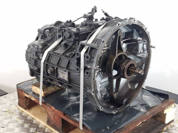 ZF 6S700TO Gearbox