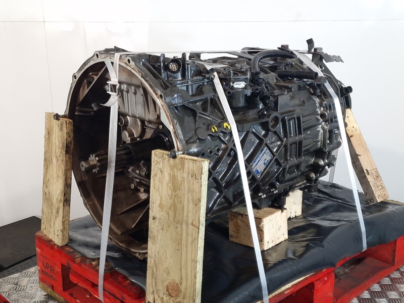 ZF Astronic 12AS1420TO Gearbox